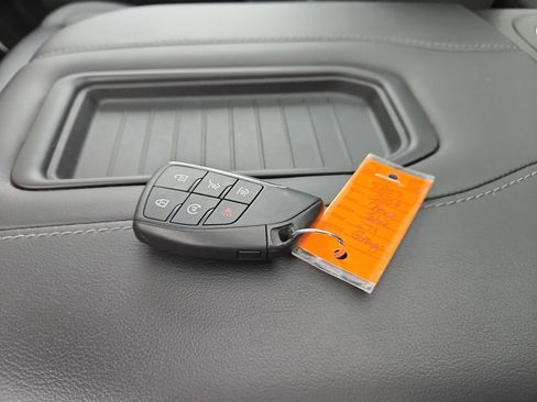 Used 2024 Chevrolet Tahoe Z71 image 31