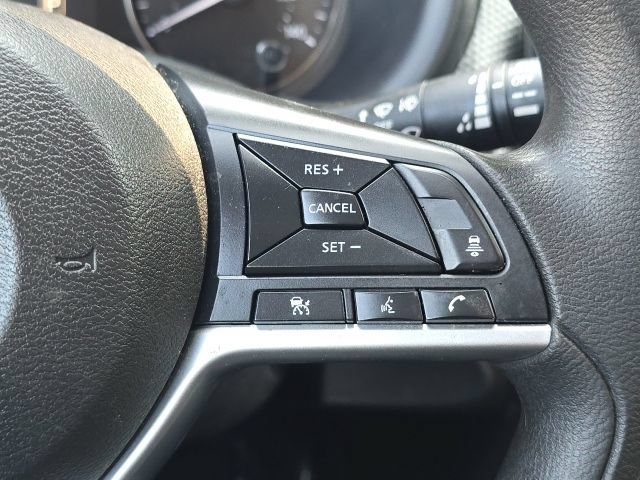 Used 2022 Nissan Kicks SV FWD image 37