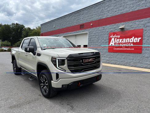 Used 2026 GMC Sierra 1500 AT4 AWD/4WD image 1