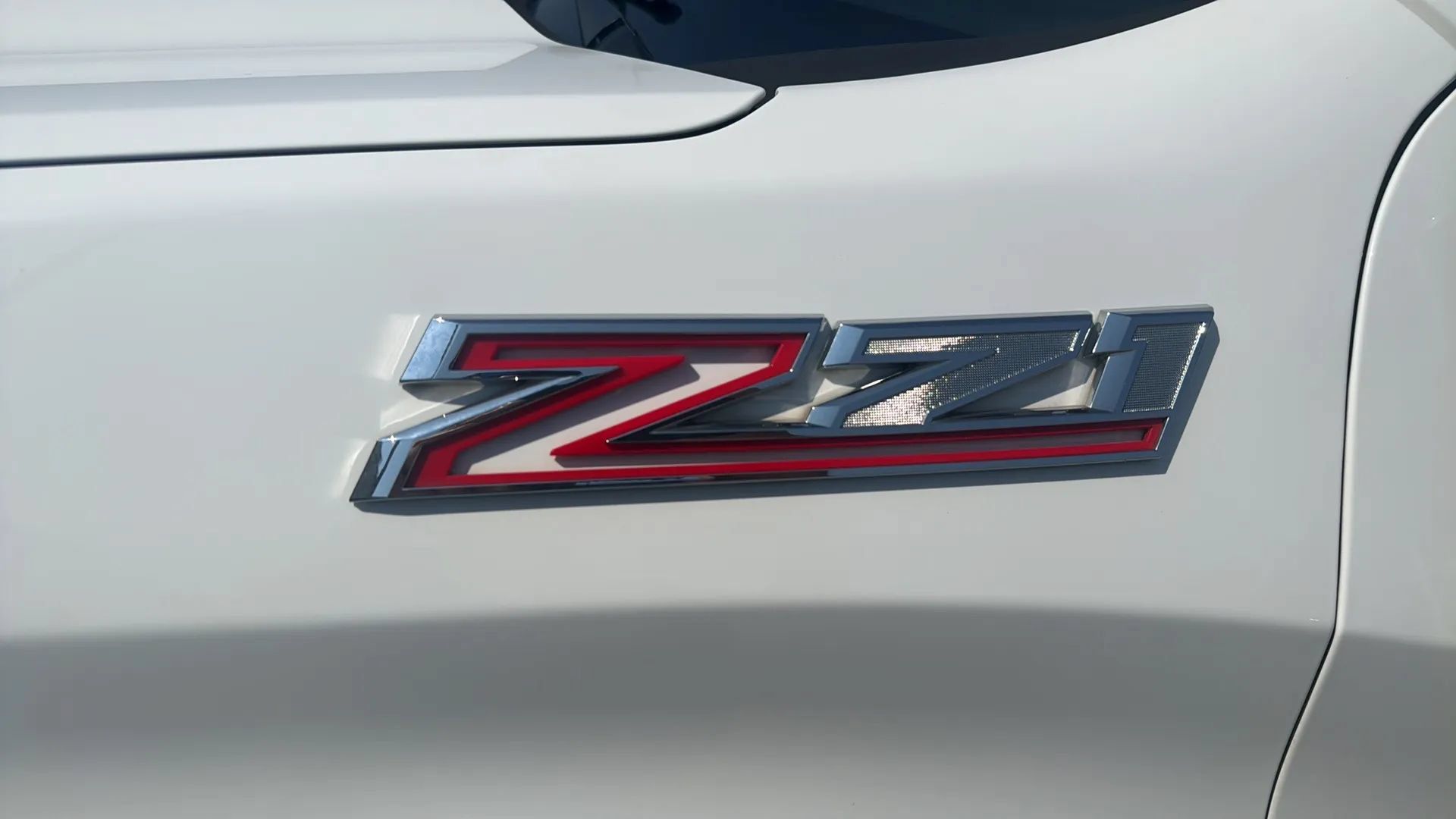 Used 2020 Chevrolet Silverado 1500 LT w/ All-Star Edition AWD/4WD image 10