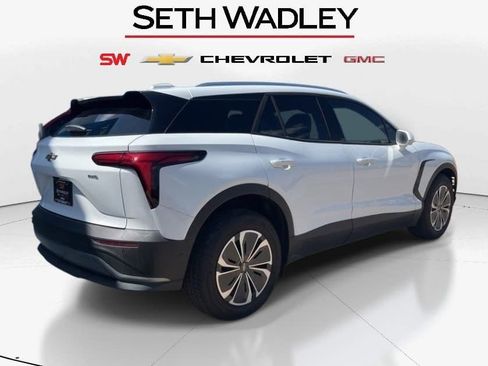 New 2025 Chevrolet Blazer EV LT w/ Super Cruise Package AWD/4WD image 3