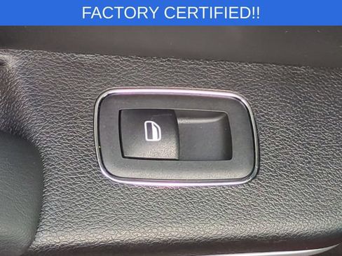 Certified 2023 Chrysler 300 S w/ Comfort Group RWD image 31