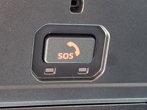 Used 2025 Toyota Tacoma SR5 image 26