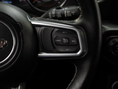 Used 2020 Jeep Wrangler Unlimited Sahara w/ Cold Weather Group AWD/4WD image 23