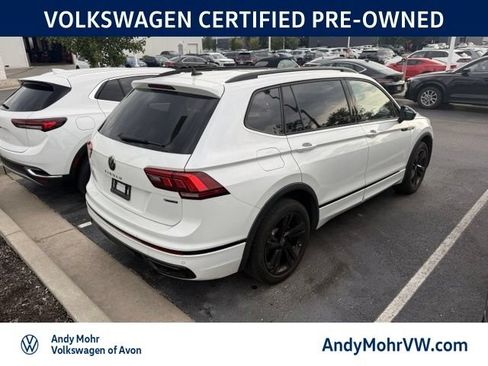Used 2024 Volkswagen Tiguan SE R-Line AWD/4WD image 4