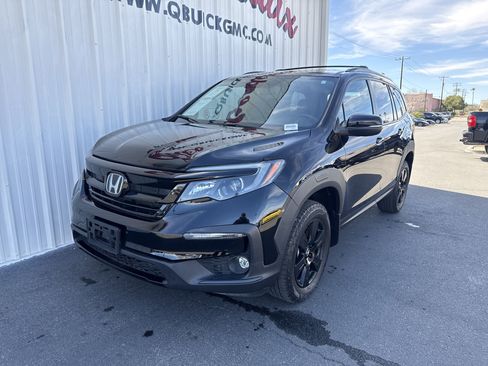 Used 2022 Honda Pilot TrailSport image 5