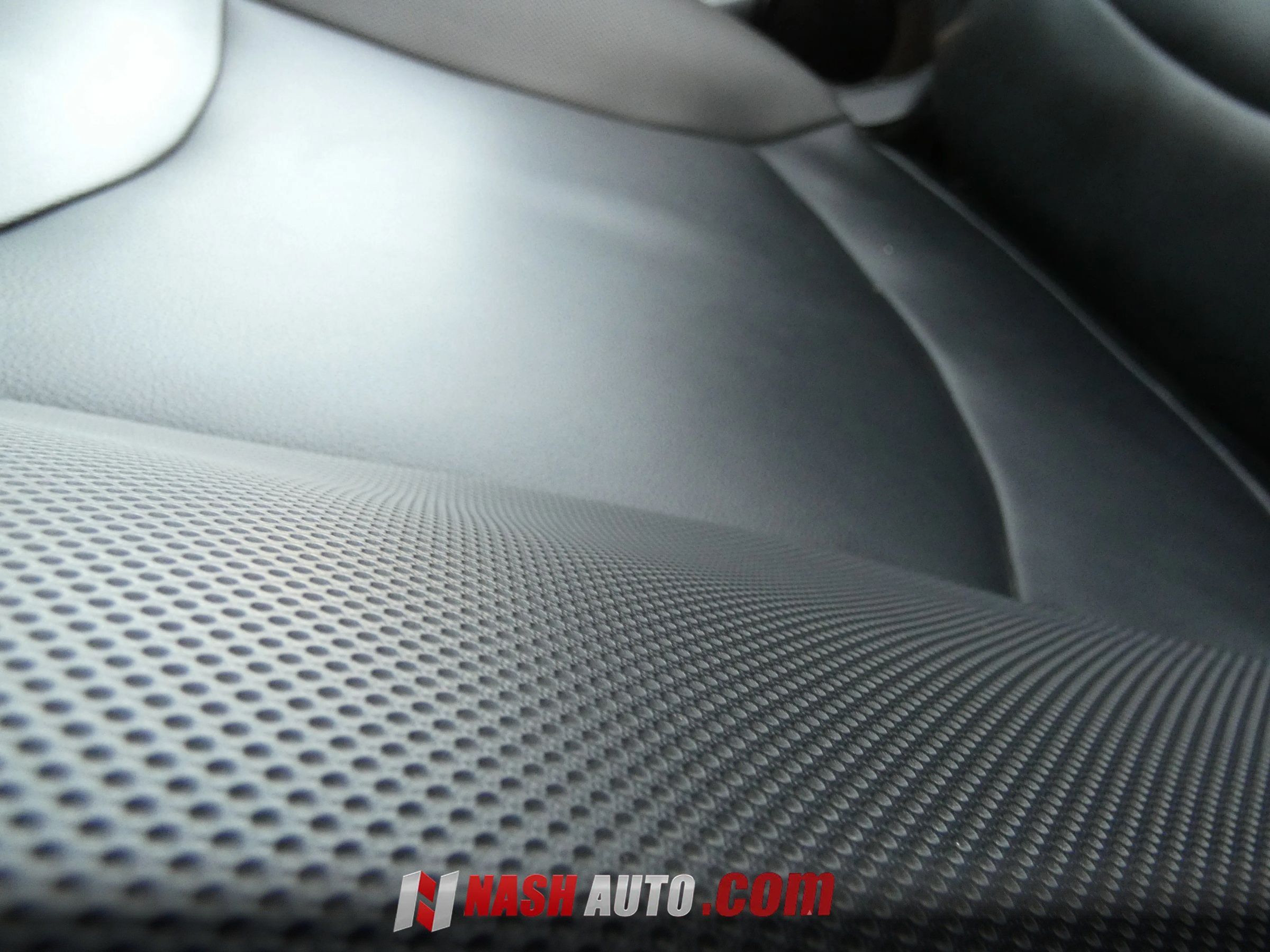 Used 2015 MINI Cooper Convertible FWD image 41