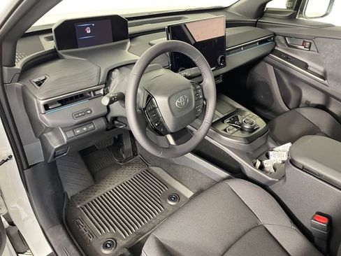 New 2026 Toyota C-HR AWD/4WD image 3