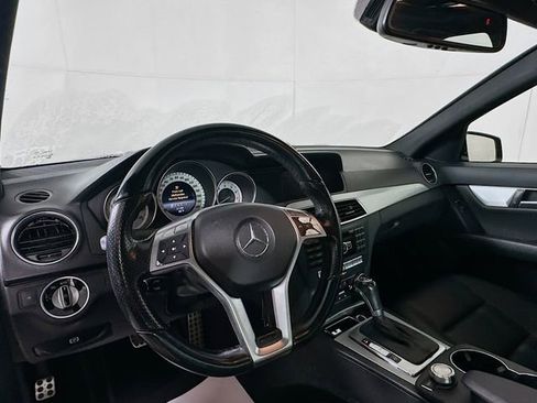 Used 2014 Mercedes-Benz C 300 4MATIC Sedan image 10