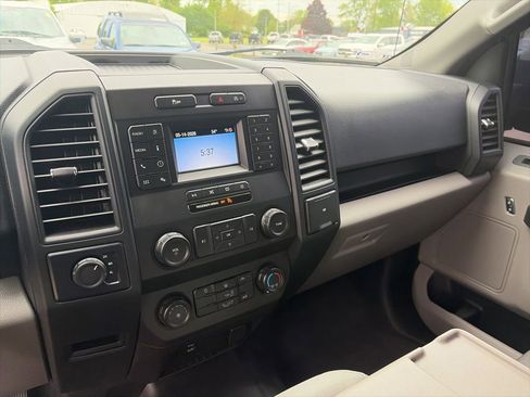 Used 2019 Ford F150 XL w/ Equipment Group 101A Mid AWD/4WD image 19