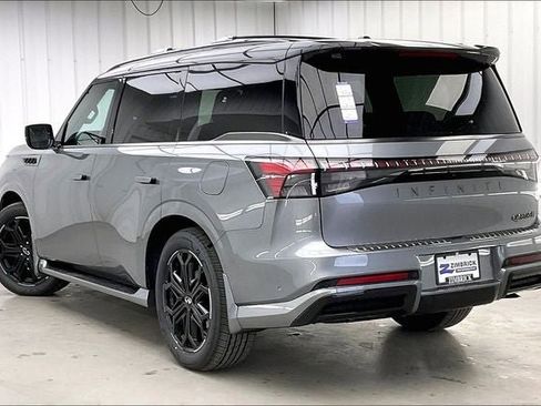 New 2026 INFINITI QX80 4WD image 5