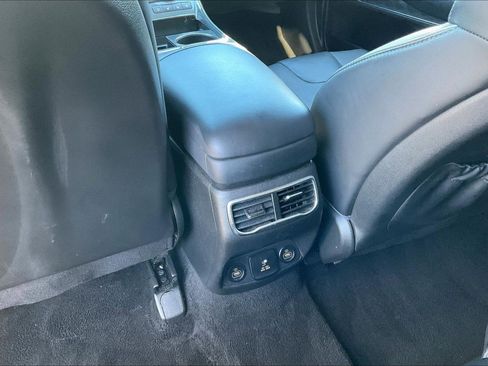 Certified 2023 Hyundai Santa Fe Limited image 10