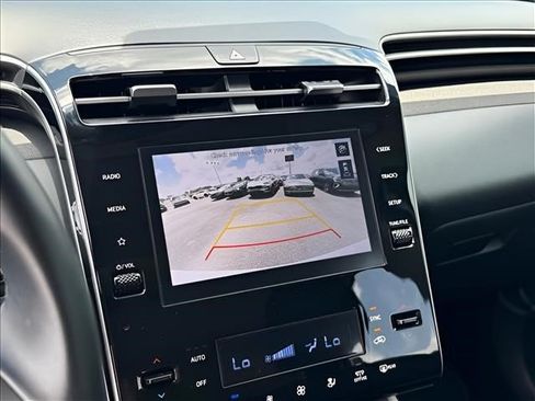 Certified 2023 Hyundai Tucson SEL w/ Convenience Package FWD image 31