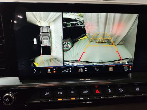 New 2026 GMC Sierra 1500 SLT w/ SLT Premium Plus Package image 31