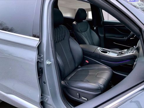 Used 2022 Hyundai Santa Fe Calligraphy image 28