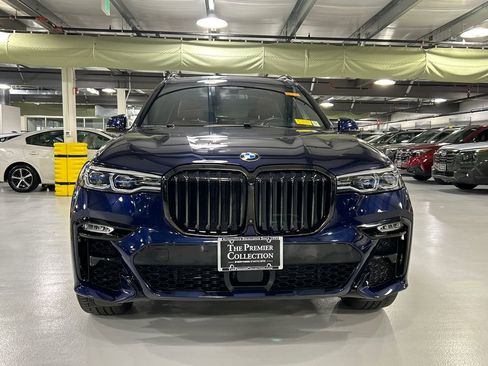 Used 2022 BMW X7 M50i AWD/4WD image 6