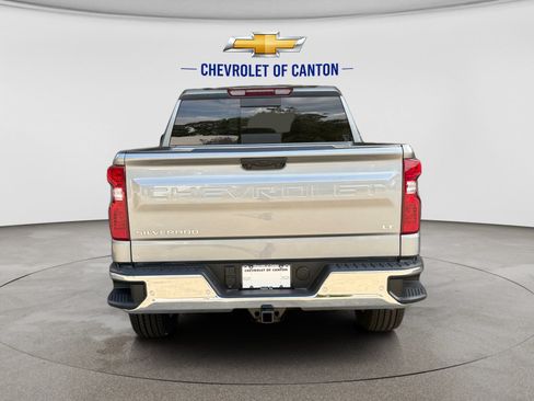 New 2026 Chevrolet Silverado 1500 LT w/ Safety Package RWD image 6