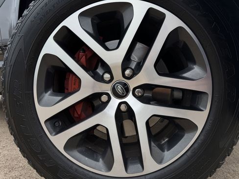 Used 2022 Land Rover Defender 110 X image 10