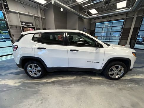 Used 2017 Jeep Compass Sport FWD image 23