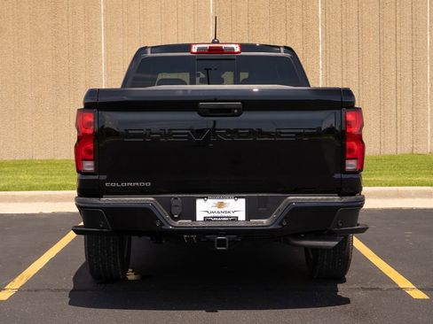 New 2025 Chevrolet Colorado LT w/ LT Convenience Package image 6