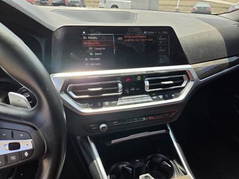 Used 2022 BMW 330i Sedan w/ Convenience Package RWD image 9