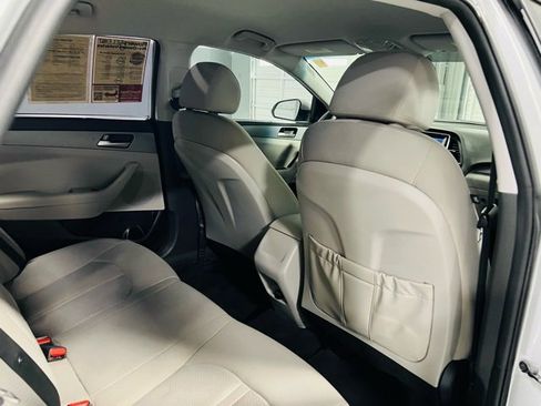 Used 2018 Hyundai Sonata SE image 28