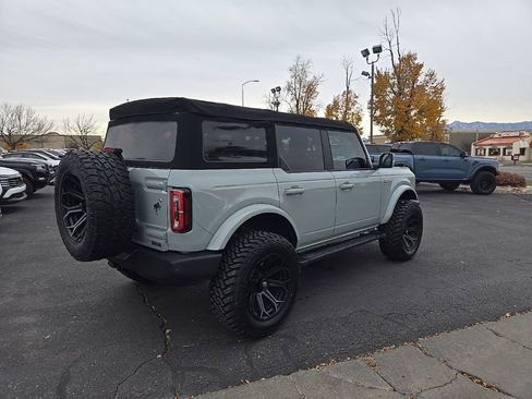 Used 2021 Ford Bronco Outer Banks image 5