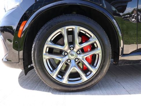 Used 2024 Dodge Durango R/T w/ Tow 'N Go Package AWD/4WD image 32