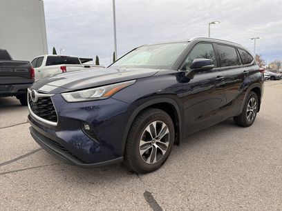 Used 2020 Toyota Highlander XLE