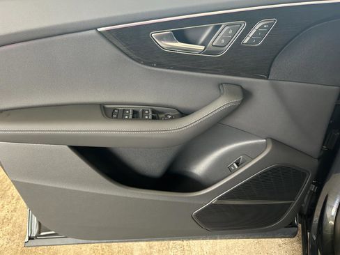 New 2026 Audi Q8 Premium Plus image 13