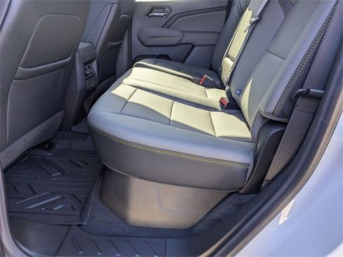 New 2025 Chevrolet Colorado ZR2 w/ Technology Package image 27