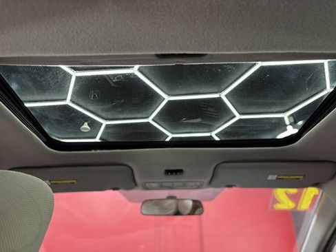 Used 2012 Honda Civic LX image 12