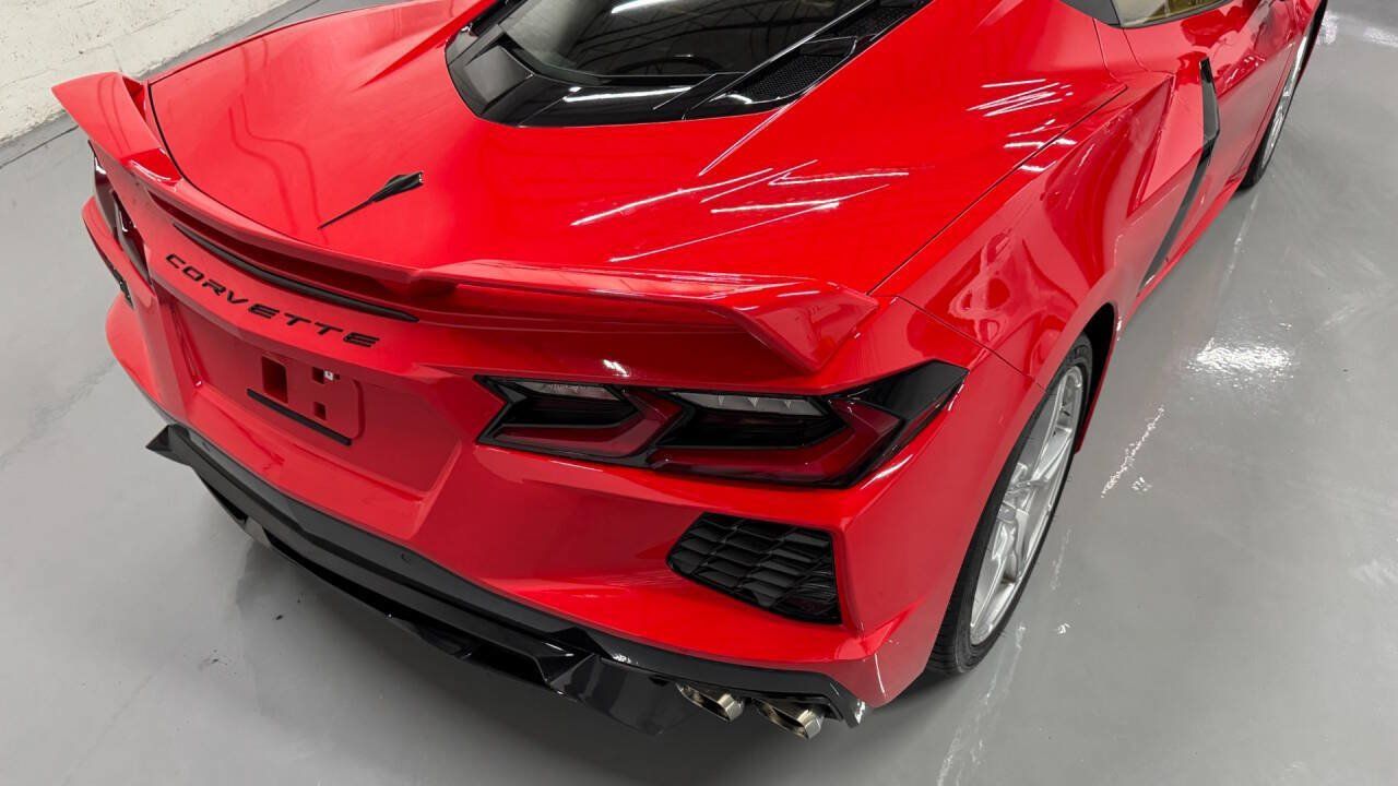 Used 2020 Chevrolet Corvette Stingray Premium Cpe w/ 3LT Preferred Equipment Group RWD image 12