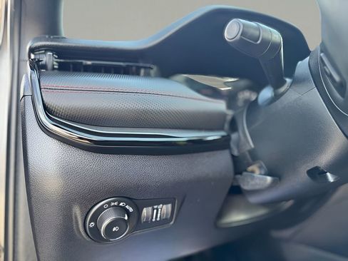 Used 2023 Jeep Compass Trailhawk image 27