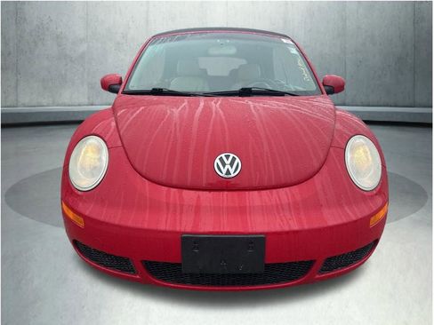 Used 2007 Volkswagen Beetle Convertible w/ Package 1 FWD image 5