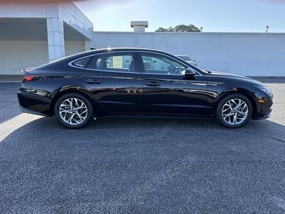 Used 2023 Hyundai Sonata SEL w/ Preferred Accessory Package
