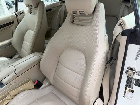 Used 2014 Mercedes-Benz E 350 Cabriolet image 28