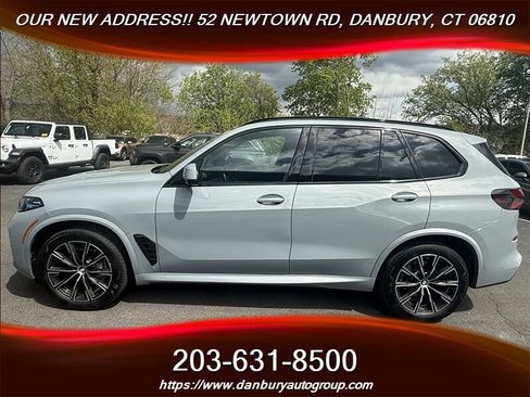 Used 2025 BMW X5 xDrive40i w/ M Sport Package AWD/4WD image 2