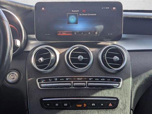 Used 2020 Mercedes-Benz GLC 300 4MATIC image 13