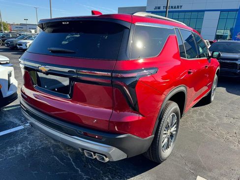 New 2026 Chevrolet Traverse LT image 3