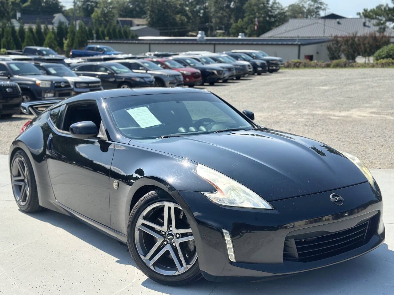 Used 2014 Nissan 370Z Coupe RWD image 1