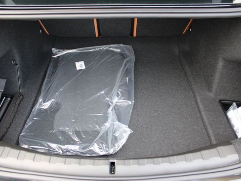 New 2026 BMW 330i xDrive Sedan w/ M Sport Package image 24