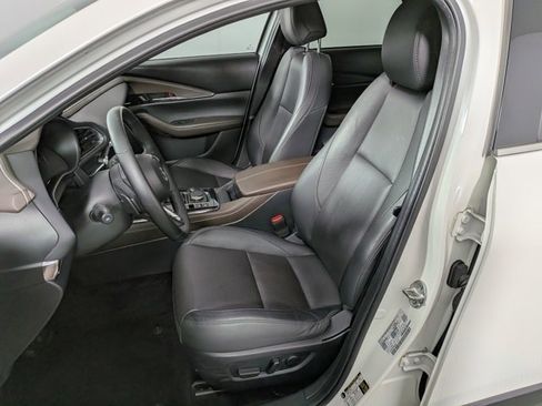 Used 2024 MAZDA CX-30 AWD 2.5 S w/ Premium Package image 17