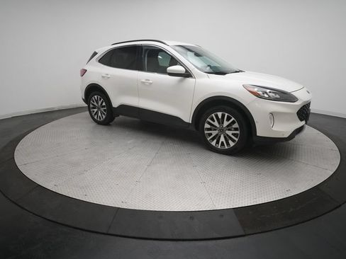 Used 2021 Ford Escape Titanium AWD/4WD image 36