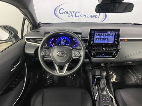 Used 2020 Toyota Corolla XSE image 16