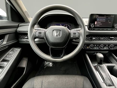 Used 2023 Honda Accord EX image 8