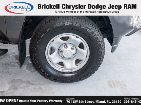 Used 2020 Toyota Tacoma SR w/ SR Convenience Package RWD image 36