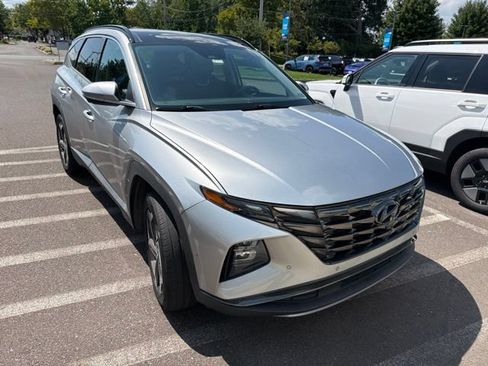 Used 2022 Hyundai Tucson Limited AWD/4WD image 15
