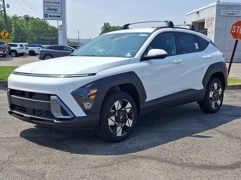 Certified 2025 Hyundai Kona SEL image 2