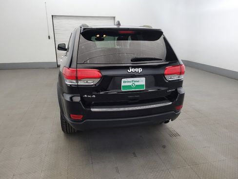 Used 2018 Jeep Grand Cherokee Limited AWD/4WD image 6
